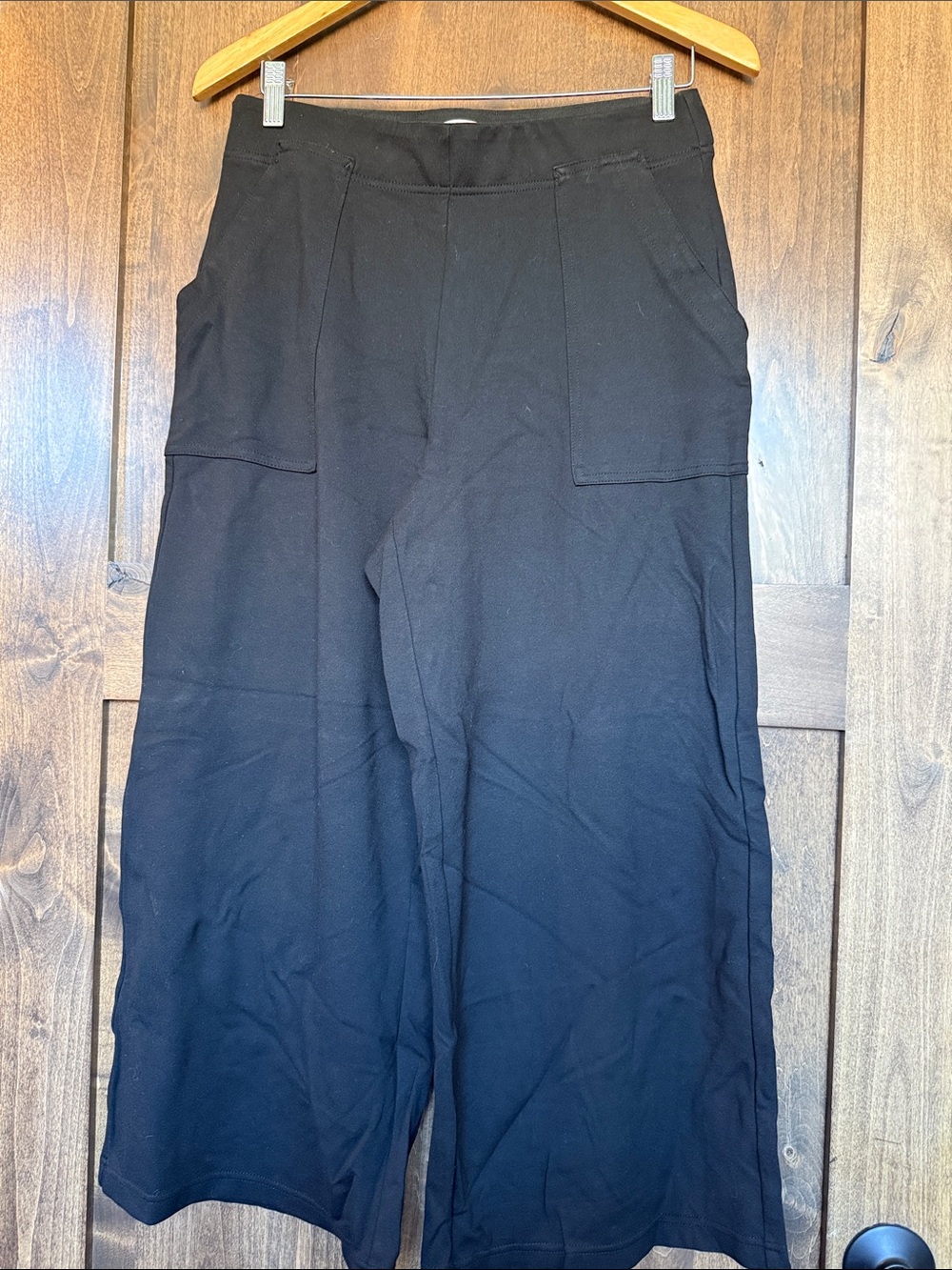 Max Studio Black Cropped Wide-Leg Pants